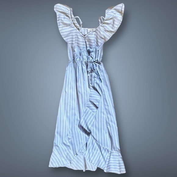 Hint of Blush Women’s Blue and White Striped Off Shoulder Dress - Size S - Picture 2 of 10